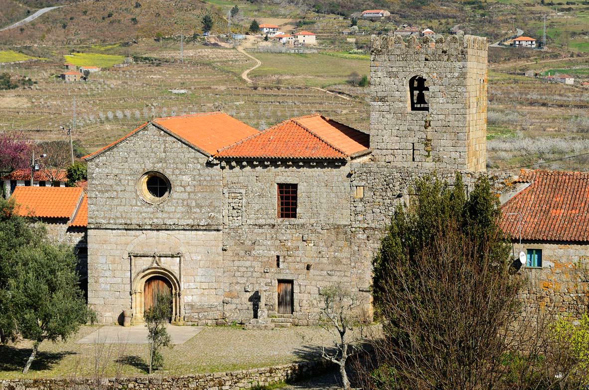 Mosteiro de Santa Maria de Cárquere