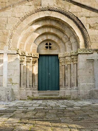 Portal da Igreja do Salvador de Unhão